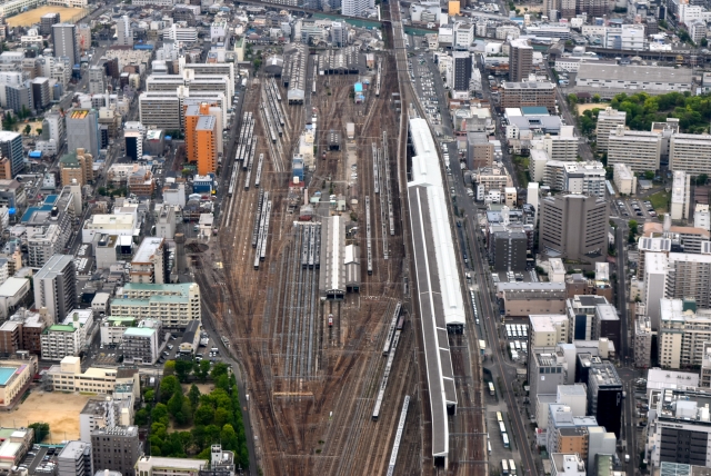 新大阪上空